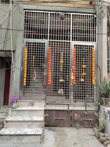 Image of 223 Sq.ft 5 BHK Independent House for sale in Trilokpuri, New Delhi for Rs. 10500000