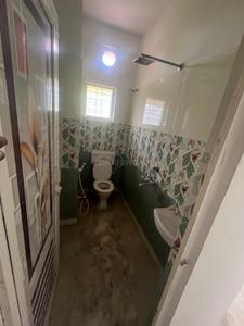 Bathroom Image of 780 Sq.ft 2 BHK Apartment / Flat for sale in Thakurpukur Kolkata for Rs. 3100000