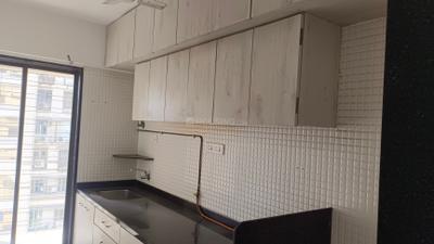 Kitchen Image of 690 Sq.ft 1 BHK Apartment / Flat for sale in Mulund West Mumbai for Rs. 9500000