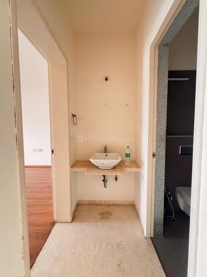 Rohan Kritika Main Image 1