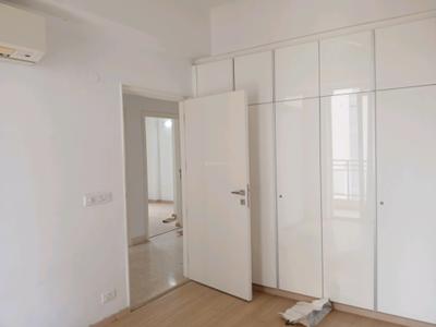 Bedroom Image of 1530 Sq.ft 3 BHK Apartment / Flat for rent in DLF The Primus, Sector 82A Gurgaon for Rs. 55000