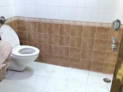 Image of 1800 Sq.ft 3 BHK Apartment / Flat for rent in Kalka Apartments, Sector 6 Dwarka, New Delhi for Rs. 53000