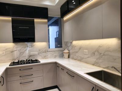 Kitchen Image of 1650 Sq.ft 3 BHK Builder Floor for sale in Sector 70A Gurgaon for Rs. 27500000