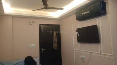 Living Room Image of 550 Sq.ft 1.5 BHK Apartment / Flat for sale in Sector 62A Noida for Rs. 3800000