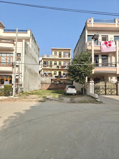 Phase 11, Sector 65 Main Image 1