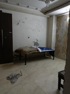 Hall Image of 945 Sq.ft 3 BHK Apartment / Flat for sale in Mahavir Enclave New Delhi for Rs. 7000000