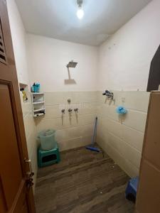 Bathroom Image of 1650 Sq.ft 2 BHK Independent House for rent in Sector 7 Gurgaon for Rs. 25000