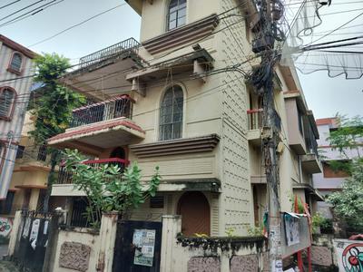Building Image of 3000 Sq.ft 7 BHK Independent House for sale in Naktala Kolkata for Rs. 17000000