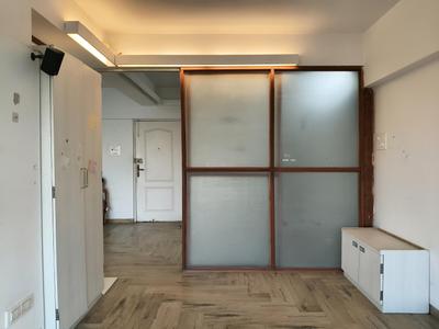 Bedroom Image of 1250 Sq.ft 3 BHK Apartment / Flat for sale in Indiabulls Blu Tower A, Worli Mumbai for Rs. 110000000