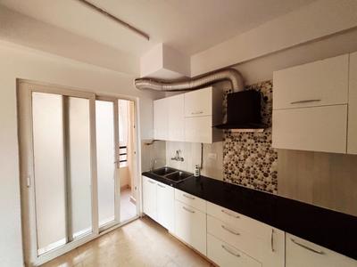 Kitchen Image of 1061 Sq.ft 3 BHK Apartment / Flat for sale in Purvanchal Royal City, Chi V Greater Noida for Rs. 19320000