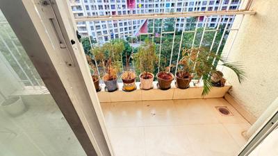 Balcony Image of 650 Sq.ft 1 BHK Apartment / Flat for rent in Amanora Park Town Pune for Rs. 29000