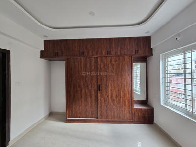 Bedroom Image of 1250 Sq.ft 2 BHK Apartment / Flat for rent in Halasuru Bengaluru for Rs. 60000