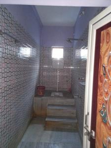 Bathroom Image of 1300 Sq.ft 2.5 BHK Independent House for rent in Mahaprabhu Jharna Apartment, Benachity Durgapur for Rs. 20000