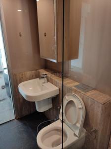 Bathroom Image of 610 Sq.ft 1 BHK Apartment / Flat for sale in New Cuffe Parade Lodha Altia, Sion Mumbai for Rs. 17600000