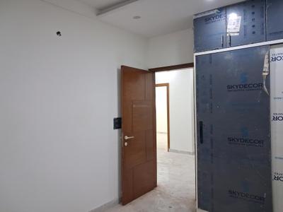 Bedroom Image of 1350 Sq.ft 3 BHK Apartment / Flat for sale in Avenue 1, Sector 73 Noida for Rs. 4950000