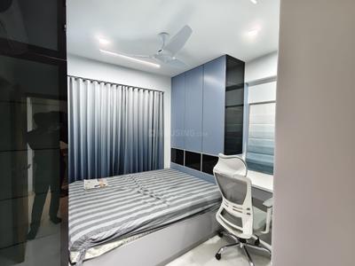 Bedroom Image of 3295 Sq.ft 4 BHK Apartment / Flat for rent in Sheladia Prayag Residency, Bodakdev Ahmedabad for Rs. 150000