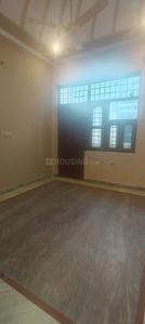 Bedroom Image of 850 Sq.ft 3 BHK Apartment / Flat for rent in Sector 8 Gurgaon for Rs. 22000