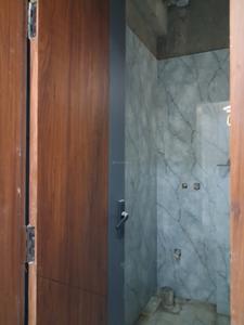 Common Bathroom Image of 1450 Sq.ft 3 BHK Apartment / Flat for sale in Capital Metro Height, Sector 72 Noida for Rs. 5250000