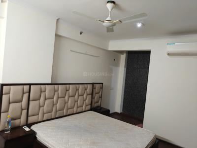 Bedroom Image of 1820 Sq.ft 3 BHK Apartment / Flat for rent in Maxblis White House, Sector 75 Noida for Rs. 60000