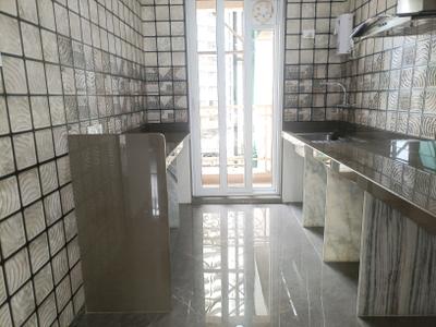 Kitchen Image of 1700 Sq.ft 3 BHK Apartment / Flat for sale in Paradise Sai Platinum, Kharghar Navi Mumbai for Rs. 19000000