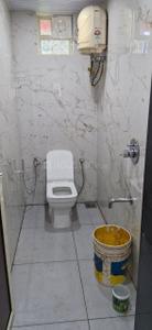 Bathroom Image of 800 Sq.ft 2 BHK Apartment / Flat for rent in Corlim Goa for Rs. 25000