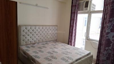 Bedroom Image of 700 Sq.ft 2 BHK Apartment / Flat for rent in Shree Vardhman Mantra, Sector 67 Gurgaon for Rs. 28000