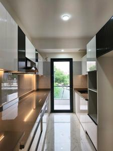 Kitchen Image of 2300 Sq.ft 4 BHK Builder Floor for sale in BPTP Astaire Garden Floors, Sector 70A Gurgaon for Rs. 29500000