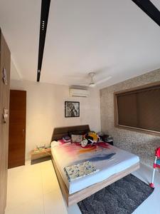 Bedroom Image of 4200 Sq.ft 5 BHK Apartment / Flat for sale in Raj Green Punya Bhoomi, Vesu Surat for Rs. 23500000