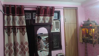 Bedroom Image of 901 Sq.ft 3 BHK Builder Floor for sale in Dwarka Mor New Delhi for Rs. 4400000