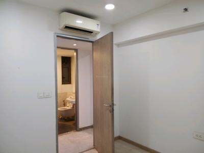 Bedroom Image of 1020 Sq.ft 2 BHK Apartment / Flat for sale in Sea Lord, Cuffe Parade Mumbai for Rs. 57500000