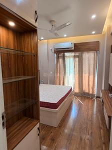 Bedroom Image of 1600 Sq.ft 3 BHK Apartment / Flat for rent in Omaxe The Palace, Gomti Nagar Lucknow for Rs. 60000