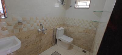 Bathroom Image of 2000 Sq.ft 3 BHK Apartment / Flat for rent in Horamavu Bengaluru for Rs. 50000