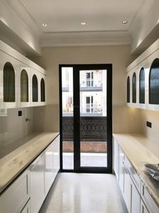 Kitchen Image of 2100 Sq.ft 3 BHK Builder Floor for rent in DLF Phase 2, DLF Phase 2 Gurgaon for Rs. 90000