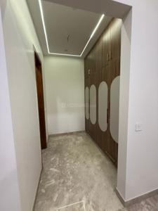 Bedroom Image of 750 Sq.ft 2 BHK Builder Floor for sale in Paschim Vihar New Delhi for Rs. 12000000