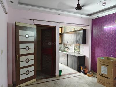 Hall Image of 380 Sq.ft 1 BHK Builder Floor for sale in Shalimar Bagh New Delhi for Rs. 4350000