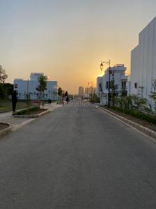 Image of 1093 Sq.ft 2.5 BHK Builder Floor for rent in Central Park Flower Valley, Sector 33, Sohna for Rs. 30500