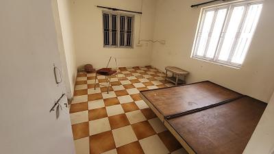 Bedroom Image of 3150 Sq.ft 4 BHK Villa for rent in Vastral Ahmedabad for Rs. 25000