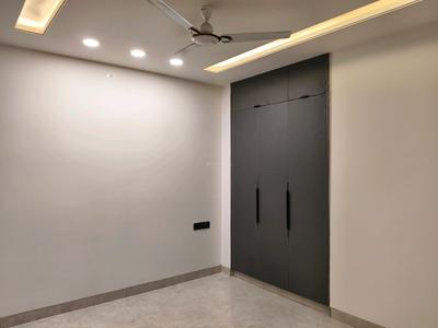 Bedroom Image of 2500 Sq.ft 4 BHK Builder Floor for sale in Paramount Luxury Golf Course Extension, Sector 57 Gurgaon for Rs. 32500000