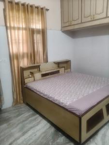 Bedroom Image of 900 Sq.ft 2 BHK Independent House for rent in Bishanpura Zirakpur for Rs. 15000