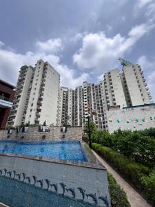 Image of 920 Sq.ft 2 BHK Apartment / Flat for sale in Sethi Max Royal, Sector 76, Noida for Rs. 10200000