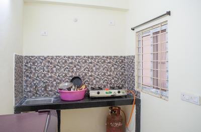 Image of 1500 Sq.ft 2 BHK Apartment / Flat for rent in Gowlidody, Hyderabad for Rs. 27200