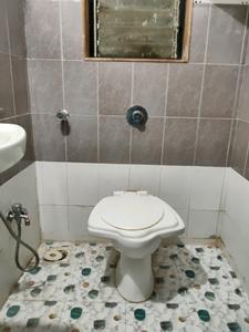 Common Bathroom Image of 700 Sq.ft 2 BHK Apartment / Flat for sale in Shaakya Vihar, Mulund East Mumbai for Rs. 13000000