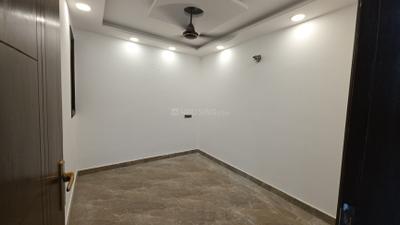 Bedroom Image of 1000 Sq.ft 3 BHK Builder Floor for sale in Govindpuri New Delhi for Rs. 6500000