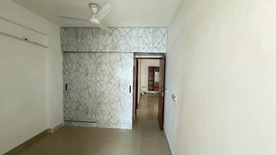 Bathroom Image of 1090 Sq.ft 3 BHK Apartment / Flat for rent in ROF Amaltas, Sector 92 Gurgaon for Rs. 19800