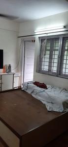 Bedroom Image of 875 Sq.ft 2 BHK Builder Floor for rent in Mulund East Mumbai for Rs. 30000