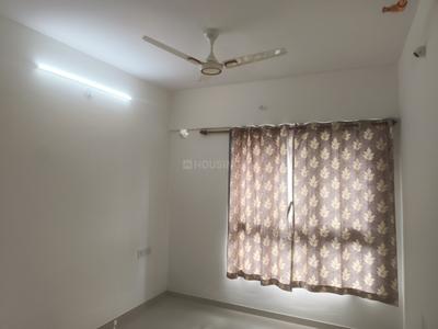 Bedroom Image of 720 Sq.ft 2 BHK Apartment / Flat for rent in Runwal My City, Usarghar Thane for Rs. 12000