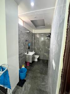 Bathroom Image of 2317 Sq.ft 3.5 BHK Duplex for sale in Atharv Royal Green City, Morta Village Ghaziabad for Rs. 11000000