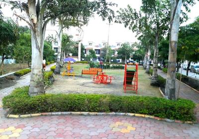 Image of 2500 Sq.ft 3 BHK Duplex for rent in Rau, Indore for Rs. 15000