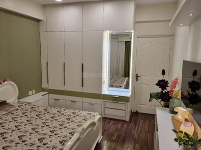 Bedroom Image of 1560 Sq.ft 3 BHK Apartment / Flat for rent in Prateek Laurel, Sector 120 Noida for Rs. 40000