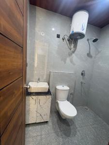 Bathroom Image of 1290 Sq.ft 2 BHK Builder Floor for sale in Sahastradhara Road Dehradun for Rs. 7000000